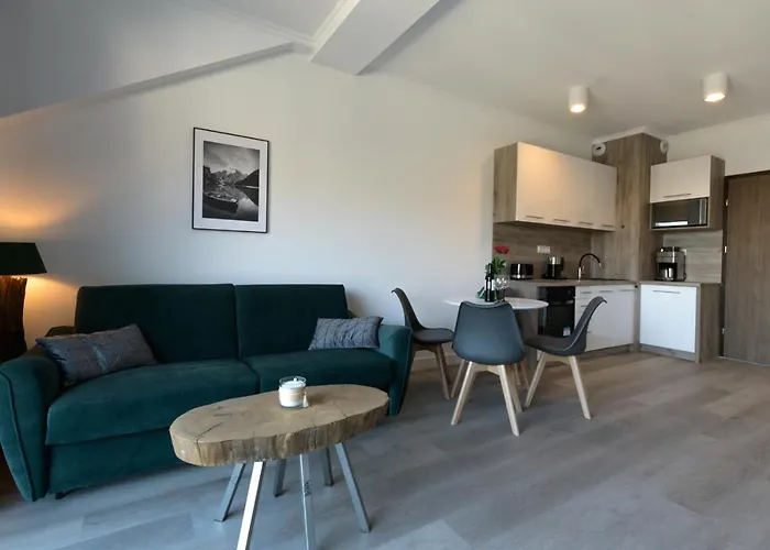 Apartament Oliwka Z Prywatnym Miejscem Postojowym
